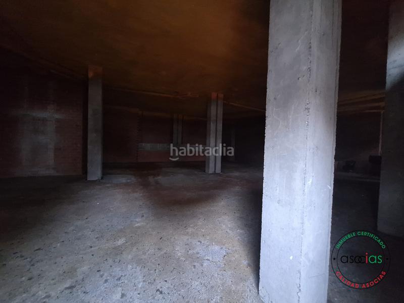 Foto 0ee5fc6f-9e3b-4889-a481-751d8e779e77. Lloguer local comercial a Viesques Gijón