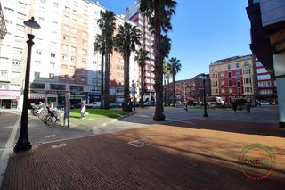 Locale commerciale in Gijón - la muralla 5. Local frente centro comercial san agustín