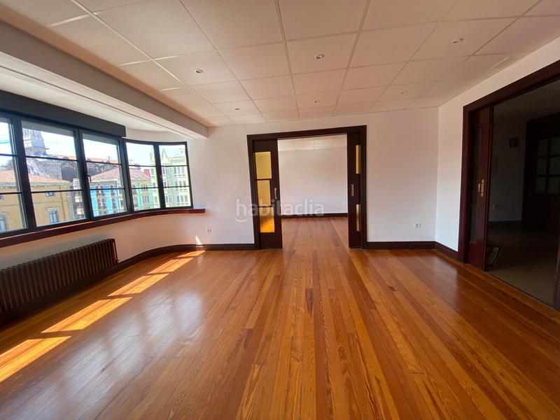 Foto 1ec1411b-0d2e-4e08-a535-d184394eb7b6. Affitto ufficio con riscaldamento in Centro Gijón