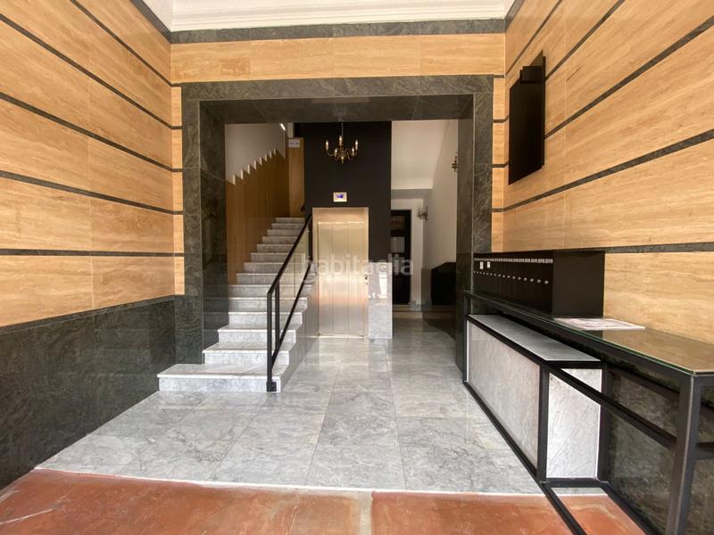 Foto 1c8bd923-55e7-4837-8d57-e74f12b958e9. Miete büro mit heizung in Centro Gijón