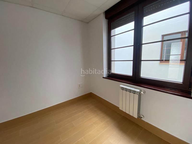 Foto 7d87c8a1-5171-482c-863a-bafe1327ad6f. Rent office space with heating in Centro Gijón