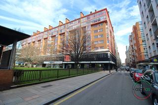 Appartement à Gijón - ezcurdia 47. Vivienda con garaje y trastero en el parque del gas