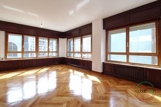 Etagenwohnung en Gijn - ura 45. Venta de amplio piso en el centro de gijn