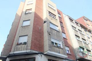 Etagenwohnung en Gijn - eleuterio quintanilla 39. Venta de piso econmico en el llano gijn