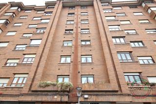 Appartamento in Gijón - carlos marx 24. Venta de piso con ascensor en gijón, zona laviada