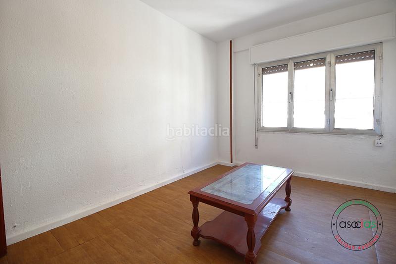 Foto 955e2641-9708-44ee-87b7-3219a78ee1f9. Piso  en venta zona jesuitas. reformado. luminoso. 3 dormitorios. en Gijón