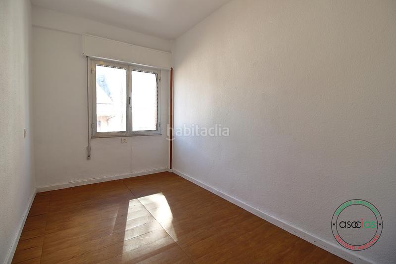 Foto b2abc999-d809-4fc4-ba46-7fd42ee3d513. Piso  en venta zona jesuitas. reformado. luminoso. 3 dormitorios. en Gijón