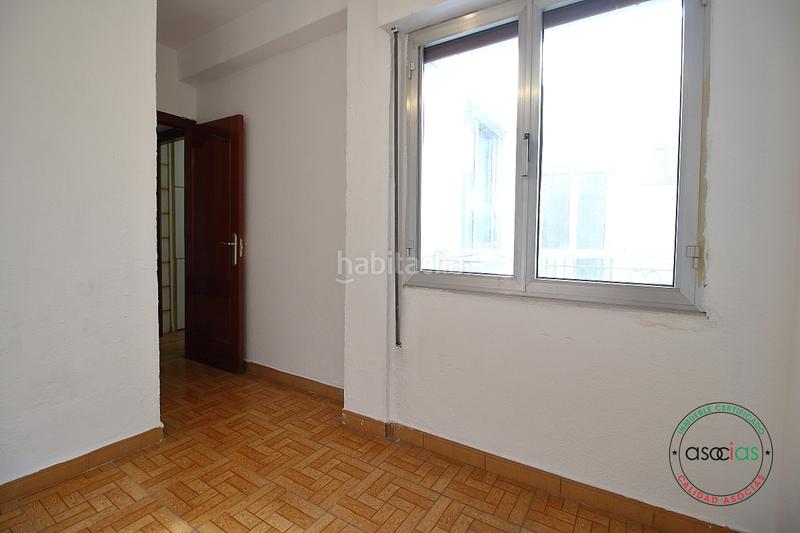 Foto ba0760e8-4a85-4ff1-afea-77ddcc35c6bb. Piso  en venta zona jesuitas. reformado. luminoso. 3 dormitorios. en Gijón