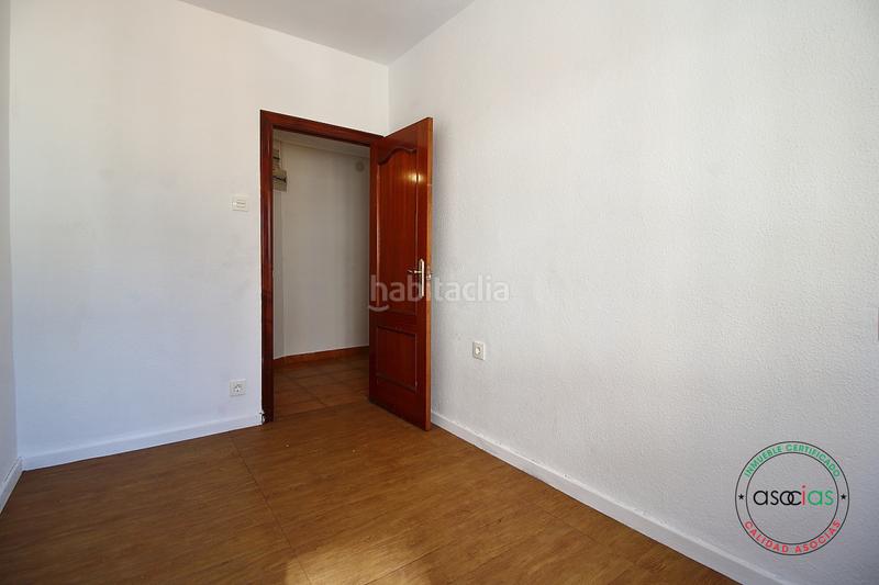 Foto dcb105c6-7300-4e1a-bf23-c170758aedd6. Piso  en venta zona jesuitas. reformado. luminoso. 3 dormitorios. en Gijón