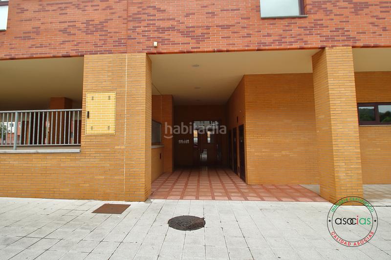 Foto 613f2217-6504-409b-b8b3-c7129d59df36. Piso en Gijón - ramón gómez lozana 215 venta vivienda nuevo roces con terraza en Gijón