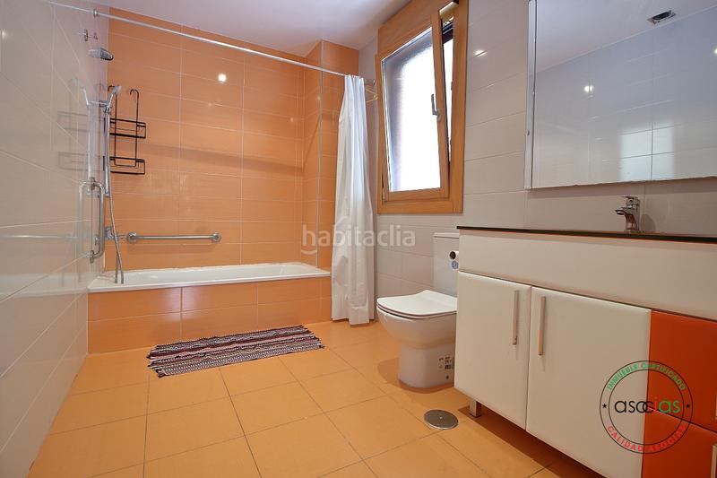 Foto c26ee6cc-248d-469d-bf3c-513c0c4ad6a9. Piso en Gijón - ramón gómez lozana 215 venta vivienda nuevo roces con terraza en Gijón