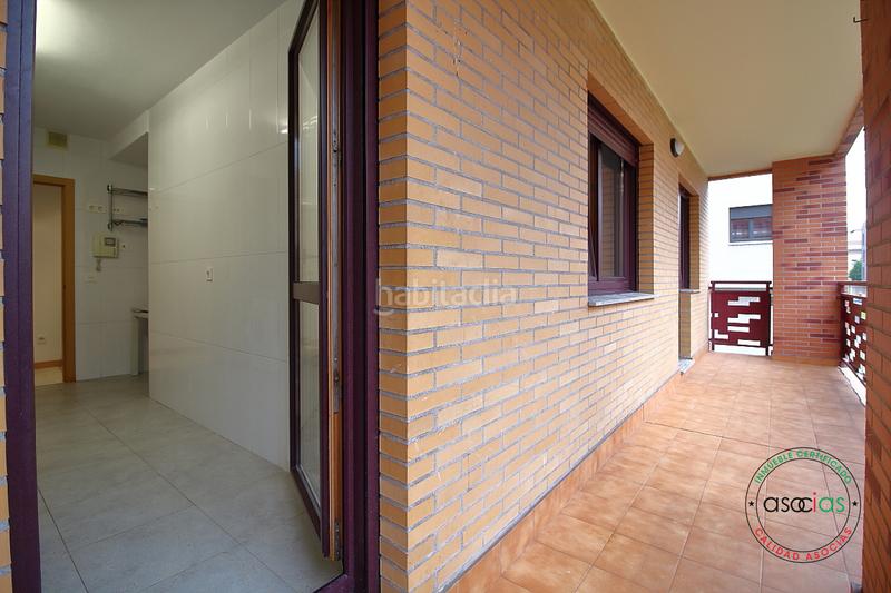 Foto c96a51dd-c5fd-4bcd-a6aa-df4120123129. Piso en Gijón - ramón gómez lozana 215 venta vivienda nuevo roces con terraza en Gijón