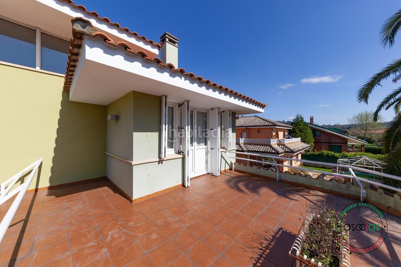Foto 107ad0e6-ef84-42ea-a40b-7c55ed8f72c1. Casa en Gijón - camino de los jazmines 103 chalet en venta en somio en Gijón