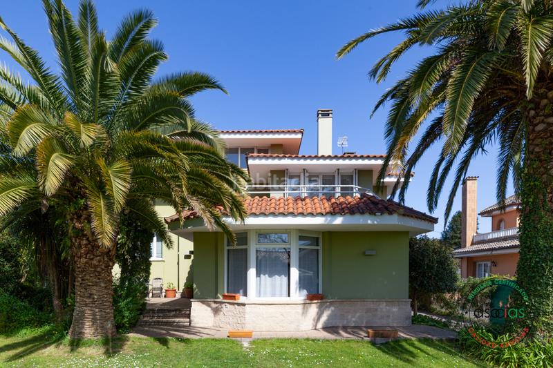 Foto ea224750-32a0-4b90-a199-97433011b39b. Casa en Gijón - camino de los jazmines 103 chalet en venta en somio en Gijón