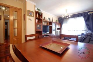 Appartement à Oviedo - cl navia 5. Venta de piso con plaza de garaje incluida y opcion a una segund