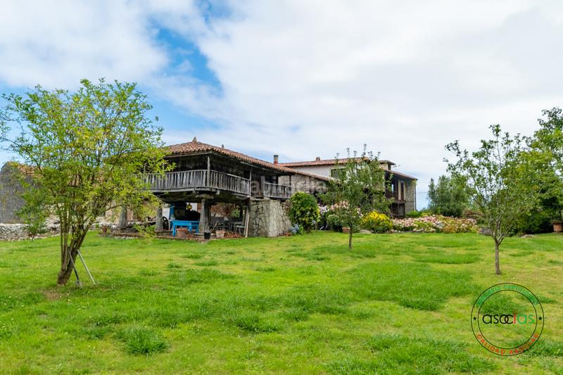 Foto 4ad9a3a4-d4ef-4040-bf0b-e70c8e3031dc. Casa amb calefacció aparcament a Posada-Barro Llanes