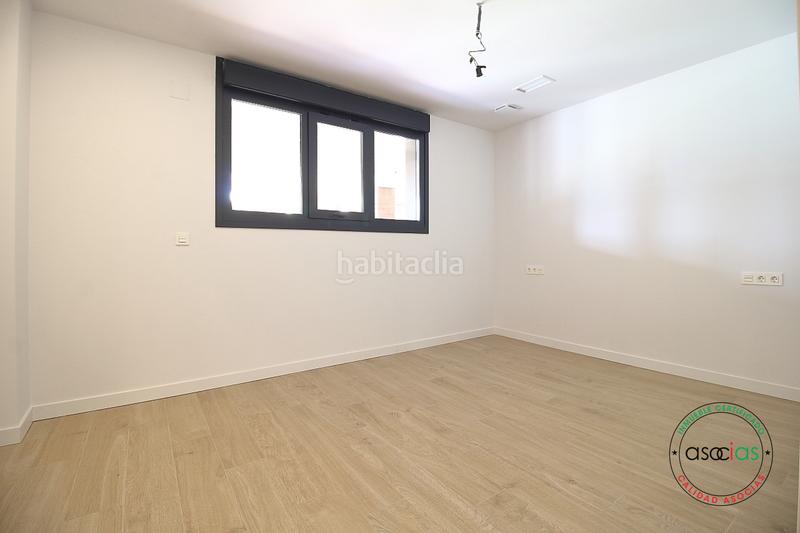 Foto b8358630-2a29-43b6-b7bc-71786293a8d4. Piso en Gijón - calle paco ignacio taibo lavilla 5. Gijón 5 obra nueva bajo en Viesques de 1 hab en Gijón