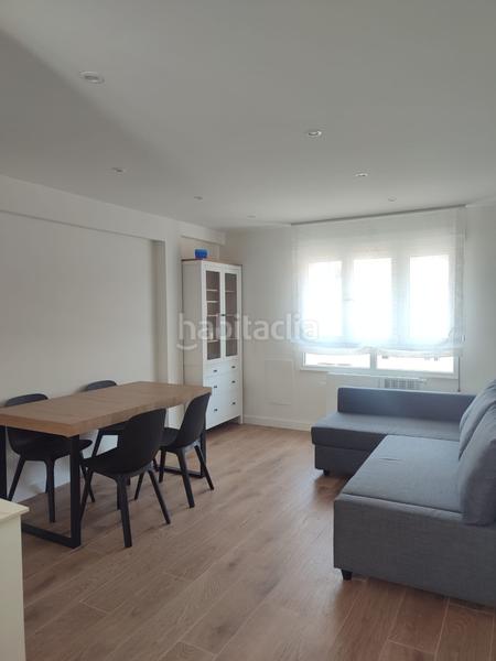 Foto cfbc0977-99fb-4348-9334-759548b74bb3. Alquiler piso precioso piso reformado de septiembre a junio en Gijón