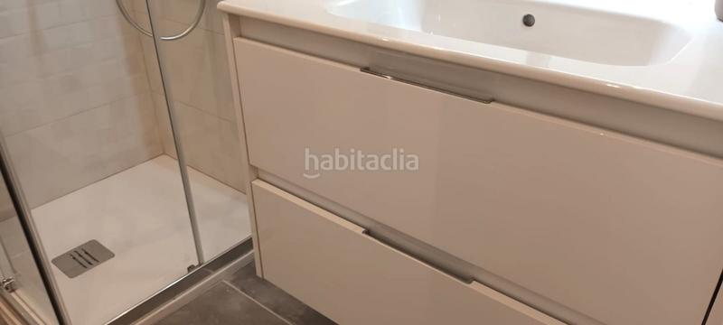 Foto d9c7f4cd-97db-459c-b019-ce6aff2c359c. Alquiler piso lado poniente, apartamento a estrenar. en Gijón