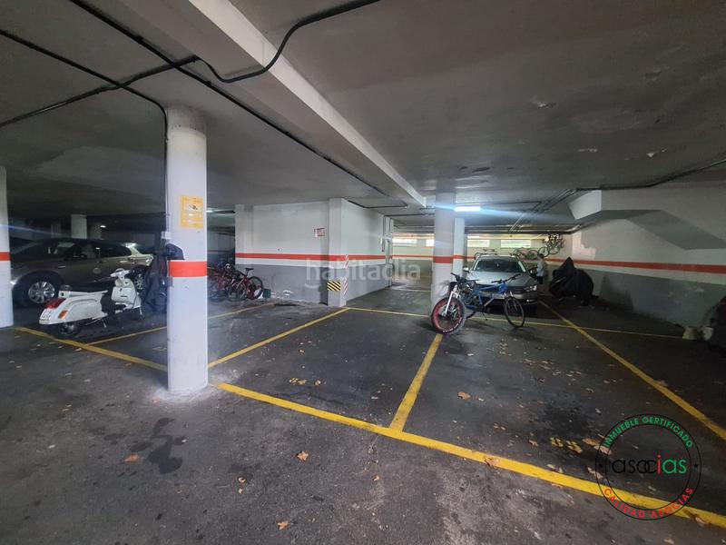 Foto d9ee9323-e44e-4665-939d-821cda0802fe. Posto auto in Viesques Gijón