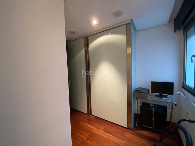 Foto 48cfda70-53c8-4695-ba1f-c172c47a36bd. Location appartement avec chauffage parking dans Centro Gijón