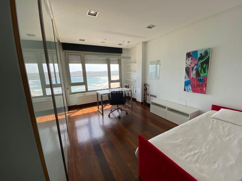 Foto a1aa26f2-d5aa-400f-8b7c-4d4875482cf0. Location appartement avec chauffage parking dans Centro Gijón