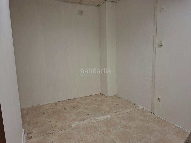 Foto 0eb72f3c-84c6-419a-9e94-7fde3cac5cb0. Location local commercial dans Centro Gijón