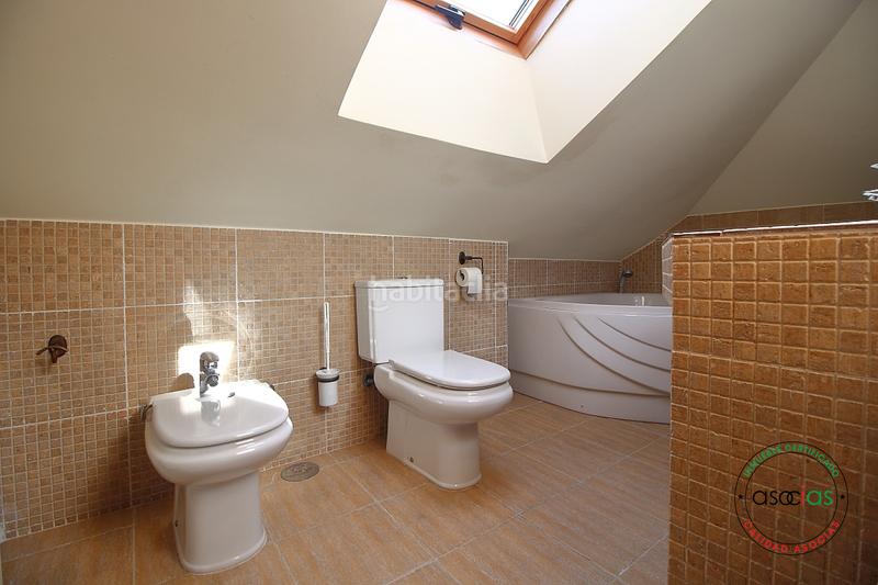 Foto 1f01bd1f-8bf5-43ee-b310-c05570288860. Casa en Gijón - camino piñera de abajo 1026 casa con certificacion energética a en Gijón