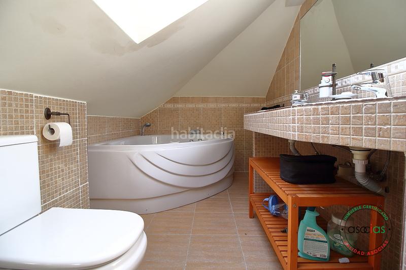 Foto e96bec4b-e419-48b2-a12a-f22ea4fb6114. Casa en Gijón - camino piñera de abajo 1026 casa con certificacion energética a en Gijón