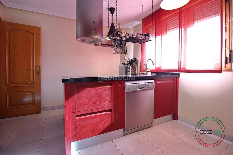 Foto f22fe6fc-dad4-4907-aba0-d58ba33d2aeb. Casa en Gijón - camino piñera de abajo 1026 casa con certificacion energética a en Gijón