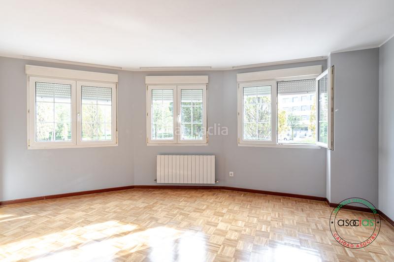 Foto a1e90317-f776-406c-aa78-3ed551681b00. Flat in Gijón - crta carbonera 38 in Llano Gijón