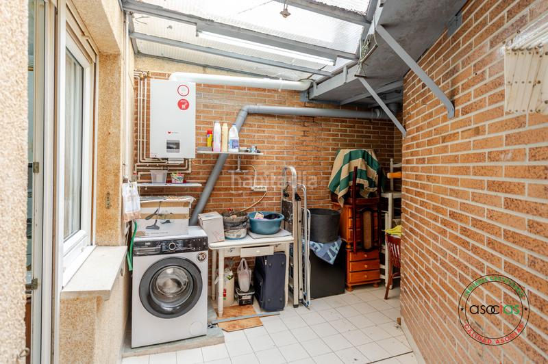 Foto ed531b22-4a6f-476b-9155-afde2a06737e. Flat in Gijón - crta carbonera 38 in Llano Gijón