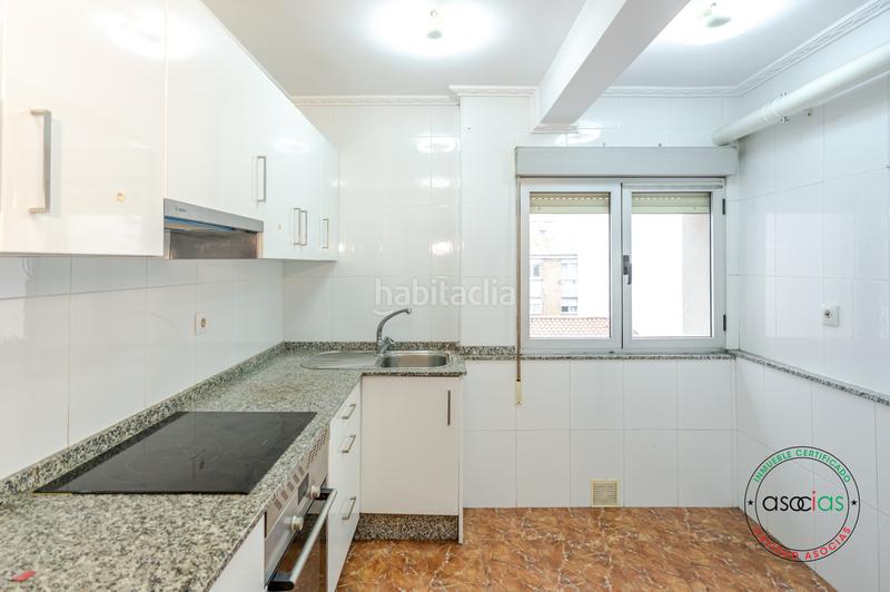 Foto a10d0312-964c-4d4f-998f-b4184525de70. Appartamento in Gijón - hernán cortés 46 in La Calzada Gijón