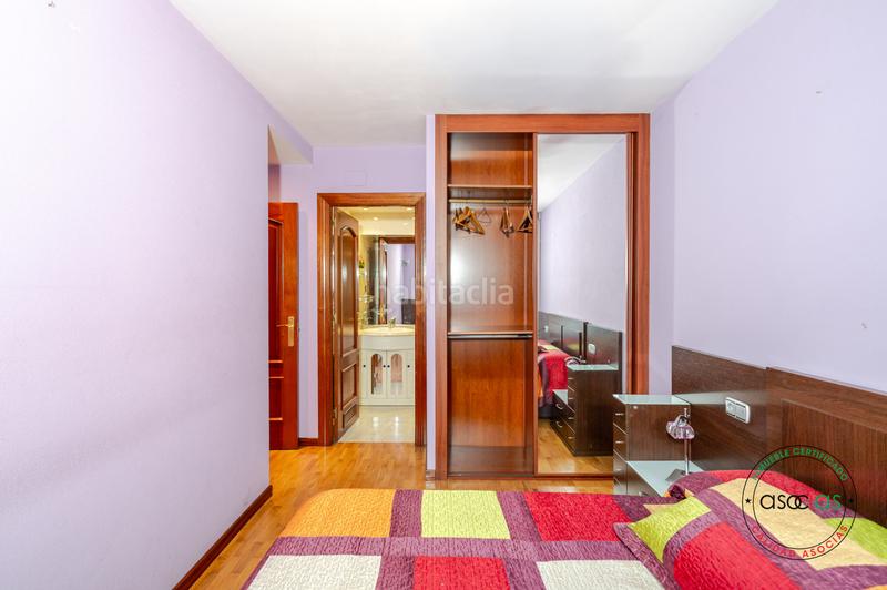 Foto e5f0bdb8-cad3-4b73-b81e-3d2f158e49b5. Flat in Gijón - sierra del sueve 14 in Perchera Gijón