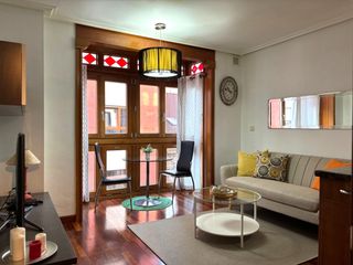 Miete Etagenwohnung  Gijón - san bernardo. Mes de julio  1700 ? lujo en el centro  playa san lorenzo ??