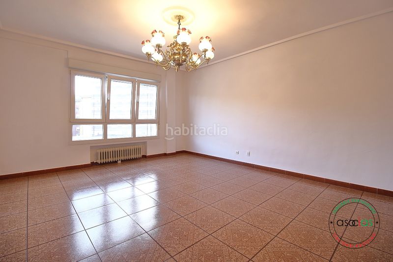 Foto a8d94644-c819-4d81-95f8-b4f3c4739660. Pis amb calefacció a El Natahoyo Gijón