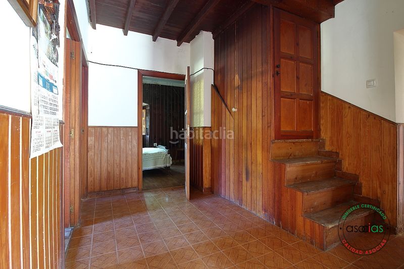 Foto 1bf527f2-7244-402b-881b-f38bb4f728ec. Casa amb calefacció a Cabueñes Gijón