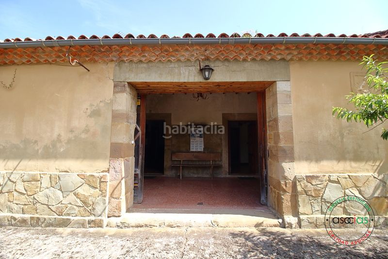 Foto 3cc6d0e8-95b1-4c56-b8c4-0f8fcd530838. Casa amb calefacció a Cabueñes Gijón