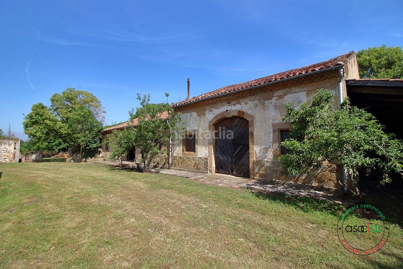 Foto 44911cf7-b497-438e-986f-25346f92cb60. Casa amb calefacció a Cabueñes Gijón