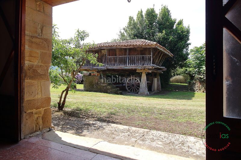 Foto 5d7ed2d9-c88a-40ad-93b1-80ee15270cd1. Casa amb calefacció a Cabueñes Gijón