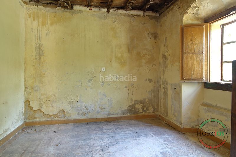 Foto b2540663-83f6-4bf6-8d68-7071da3b7950. Casa amb calefacció a Cabueñes Gijón