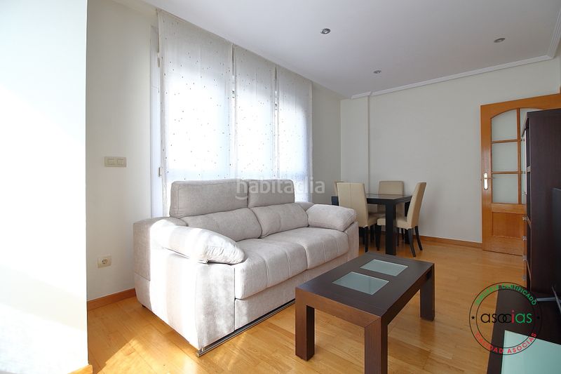 Foto 3641c090-924f-4c1b-ae0e-7bb005d831b8. Pis amb calefacció aparcament a El Natahoyo Gijón