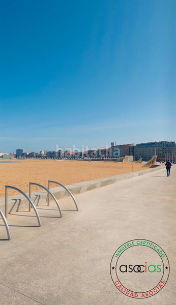 Foto 883e2b58-6fcd-48da-a1bc-6c0fddbac3d0. Pis amb calefacció aparcament a El Natahoyo Gijón