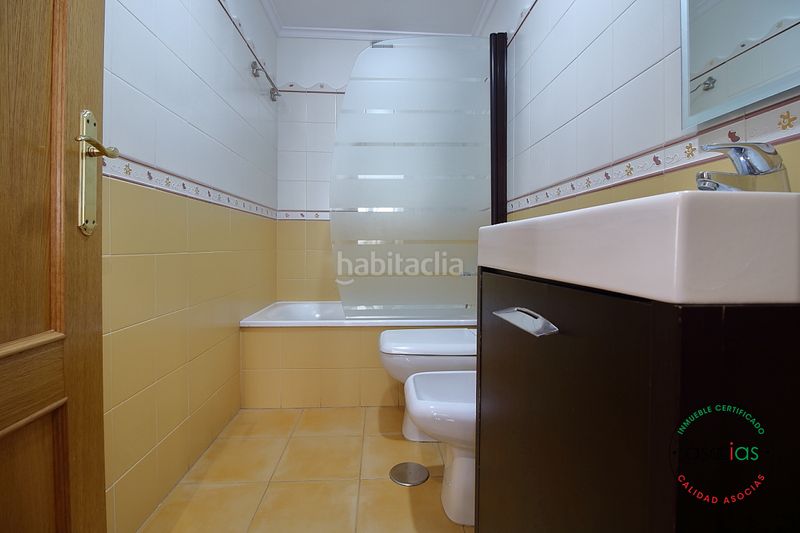 Foto 933ec6ec-31a4-44e2-9400-a7111e27b042. Pis amb calefacció aparcament a El Natahoyo Gijón