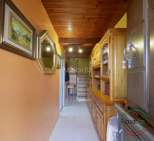 Foto 2e221e13-d7fa-4216-bd81-2f4afc2ac94c. Casa amb calefacció a Parres