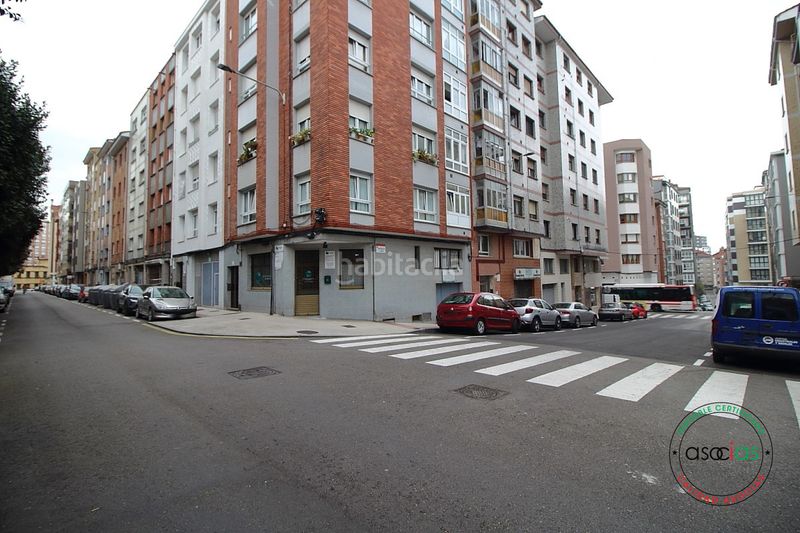 Foto 4c61410b-76a0-4abf-a6e6-a287cf482ab7. Oficina a Gijón - rendueles llanos 8 a Ceares Gijón