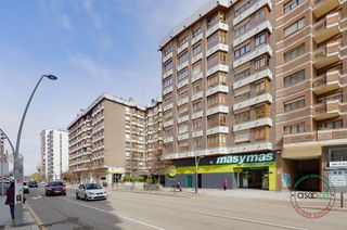 Pis a Gijón - av castilla 4. Venta piso con plaza de garaje y trastero en gijón