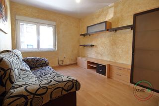 Pis a Gijón - cl san matias 27. Tres dormitorios con ascensor