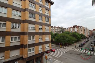 Piso en Gijon - cl saavedra 61. Oportunidad vivienda en el llano