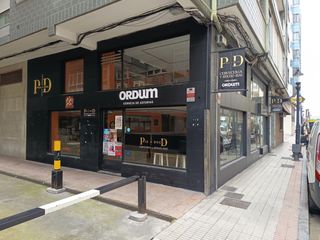 Lloguer Local Comercial  Gijón - premio real. Local para hostelería en el barrio de la arena, gijón